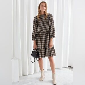 & Other Stories Smocked Puff 3/4 Sleeve Ruffle Mini Dress Black Tan Plaid 6